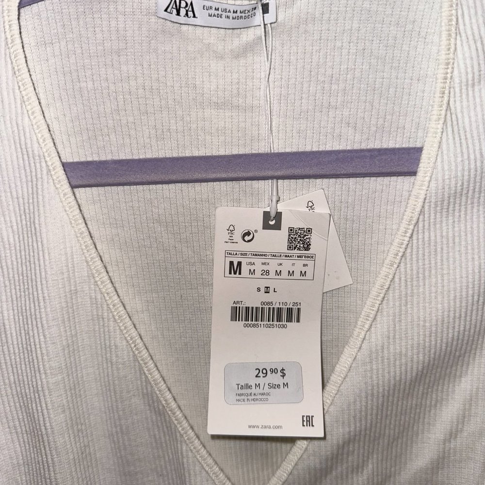 Zara wrap top, NWT - Picture 2 of 3